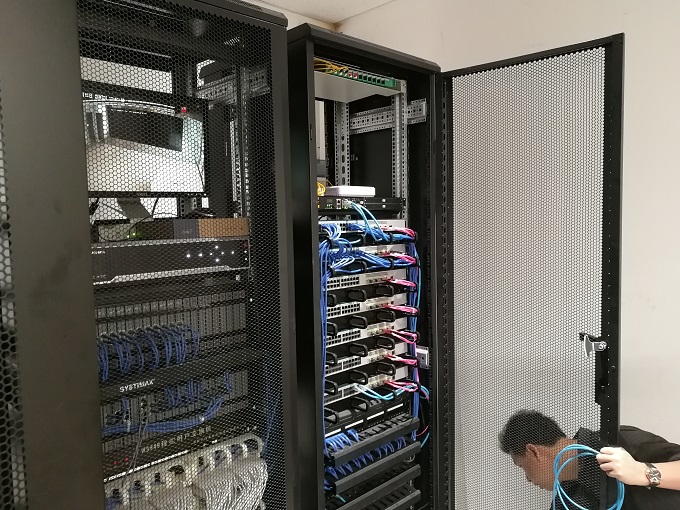 �ۺ����粼��