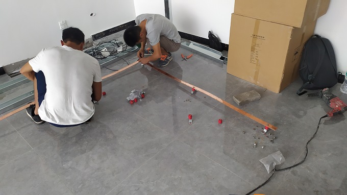 ��װ����