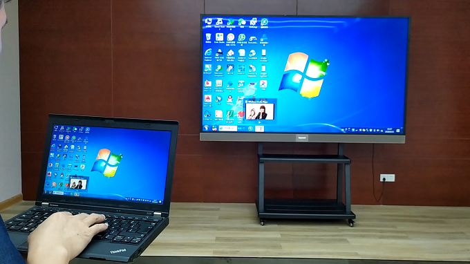 ����Ͷ��չʾ